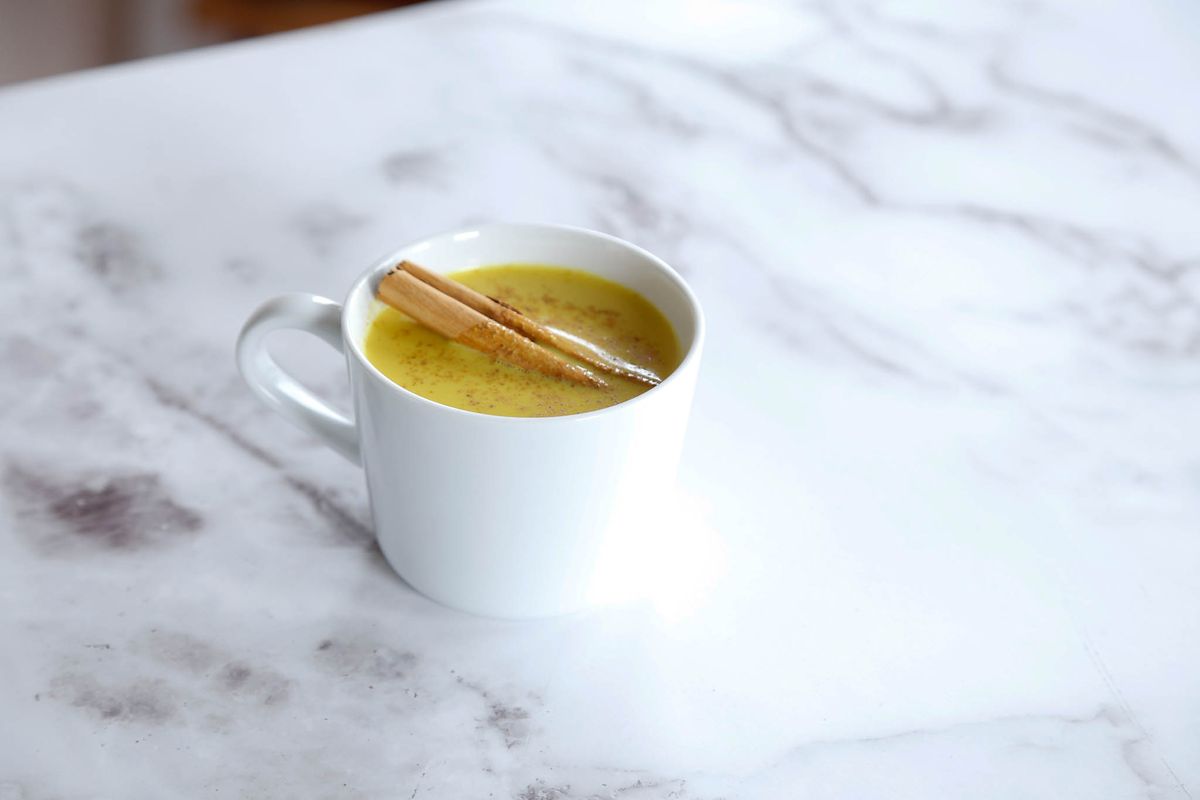 Golden Milk Drink Recipe with Turmeric